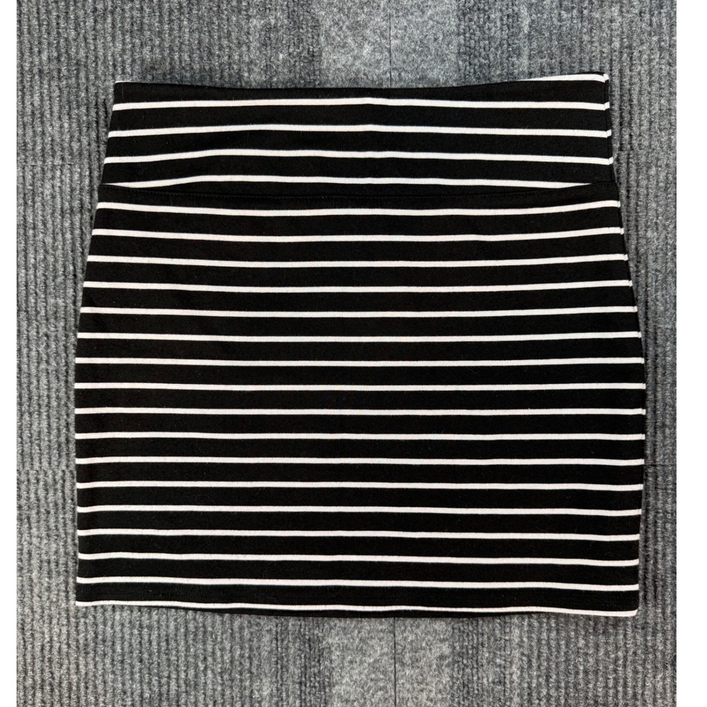 American Eagle Outfitters Womens Black White Striped Knit Mini Skirt Size M